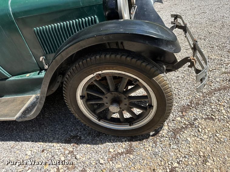 image for item ET1939 1926 Dodge Brothers coupe