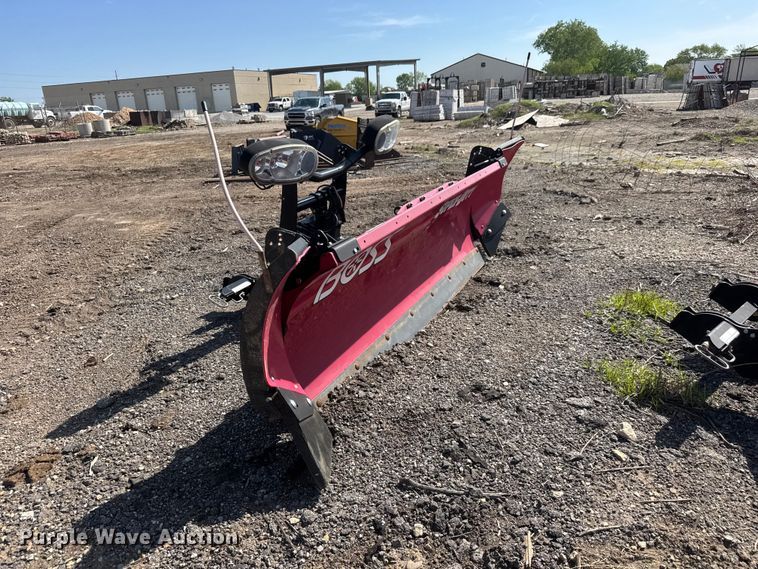 image for item ET1952 Boss snow plow
