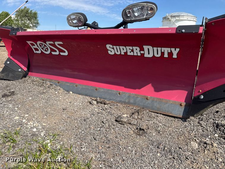 image for item ET1952 Boss snow plow