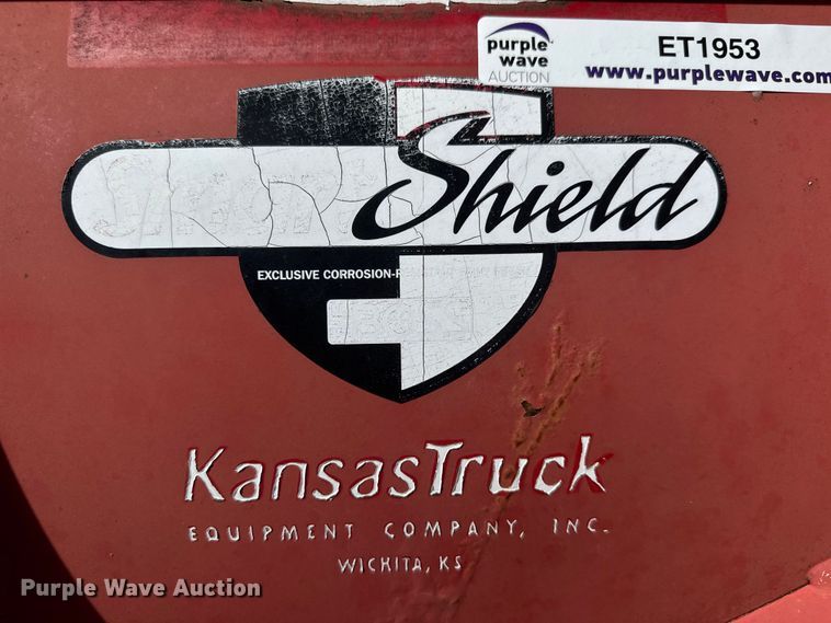 image for item ET1953 Boss snow plow
