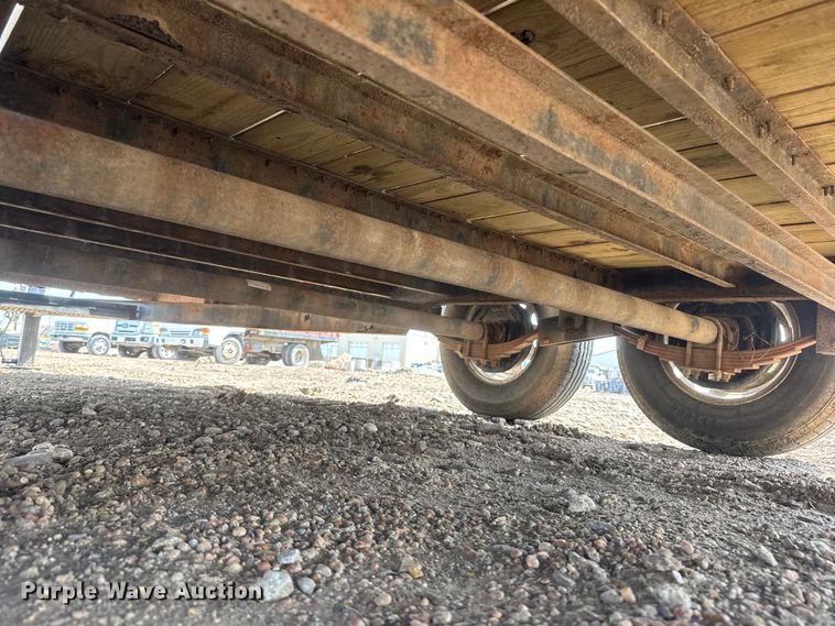 image for item ET1954 2010 PJ utility trailer