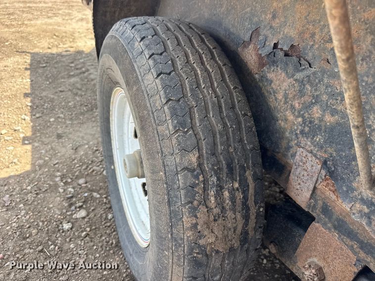 image for item ET1954 2010 PJ utility trailer