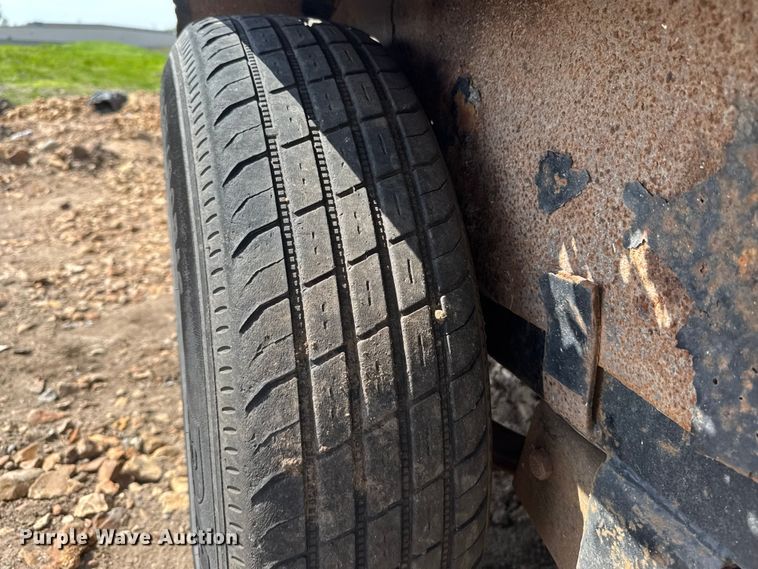 image for item ET1955 2015 PJ utility trailer