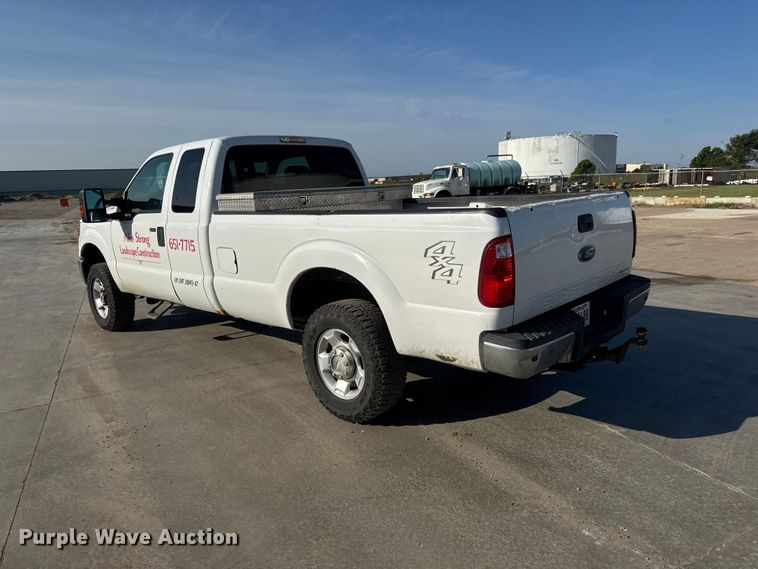 image for item ET1957 2012 Ford F250 Super Duty Ext. Cab pickup truck