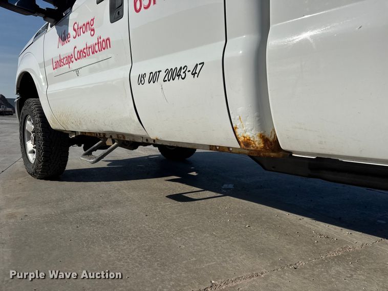 image for item ET1957 2012 Ford F250 Super Duty Ext. Cab pickup truck