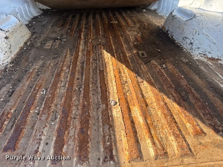 image for item ET1957 2012 Ford F250 Super Duty Ext. Cab pickup truck