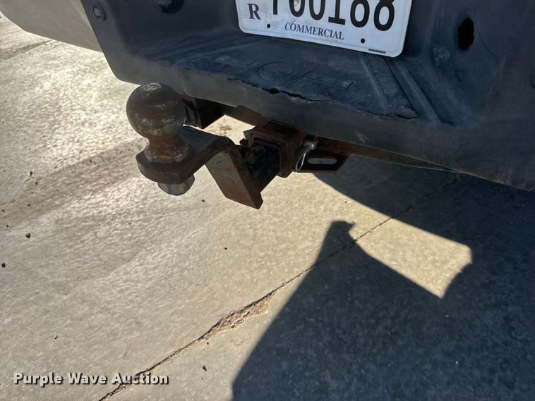 image for item ET1957 2012 Ford F250 Super Duty Ext. Cab pickup truck