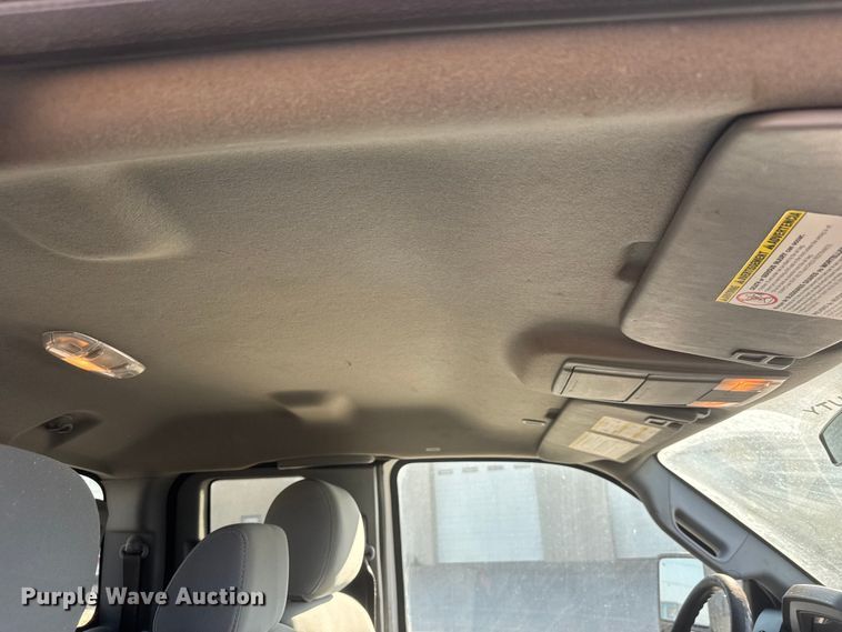 image for item ET1957 2012 Ford F250 Super Duty Ext. Cab pickup truck