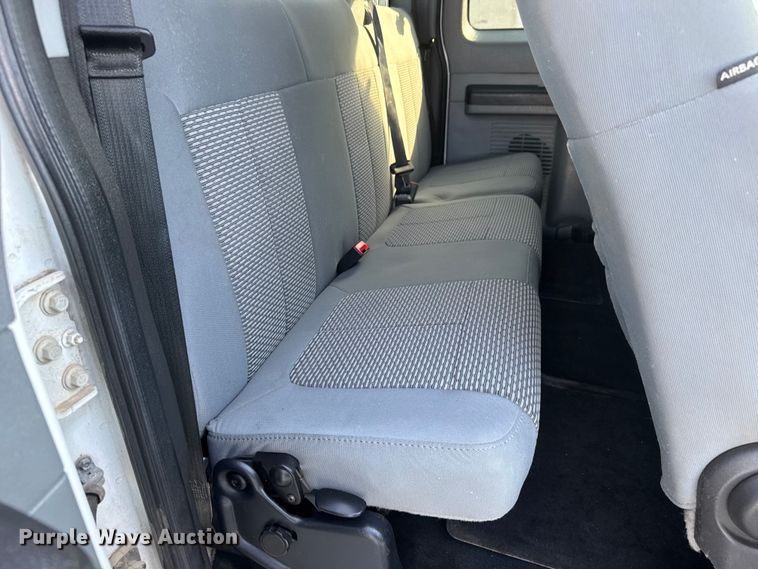 image for item ET1957 2012 Ford F250 Super Duty Ext. Cab pickup truck