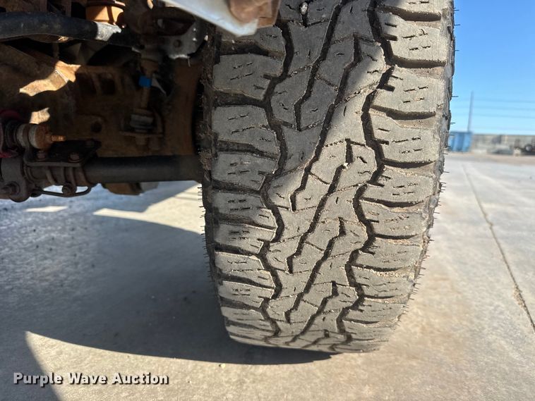 image for item ET1957 2012 Ford F250 Super Duty Ext. Cab pickup truck