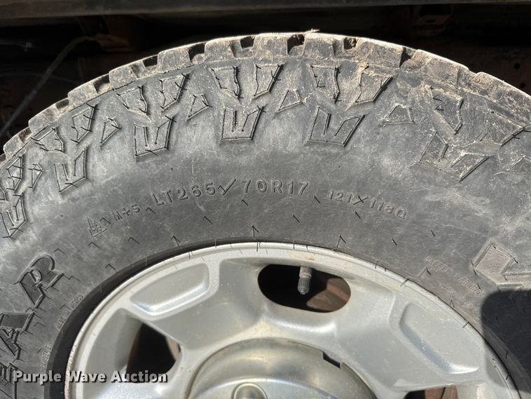 image for item ET1957 2012 Ford F250 Super Duty Ext. Cab pickup truck