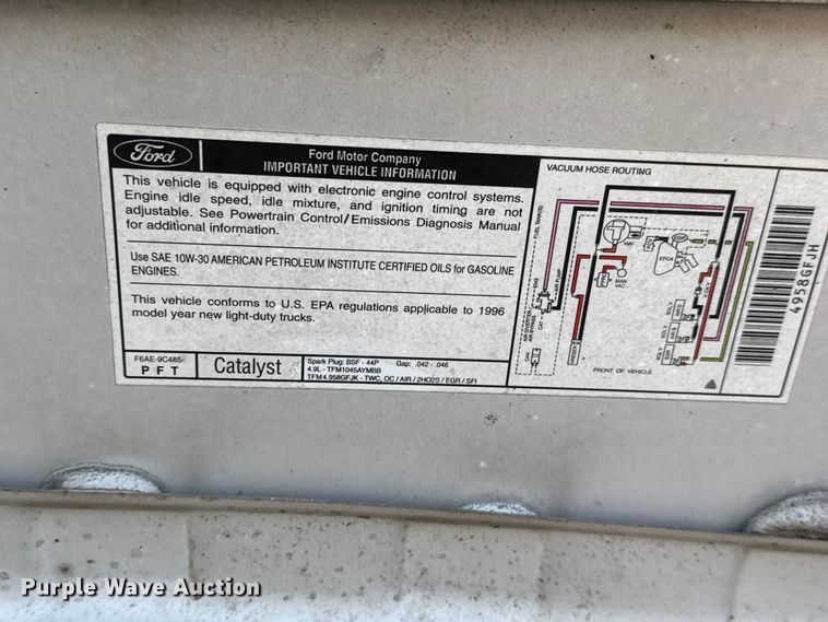 image for item ET1960 1996 Ford F250 pickup truck