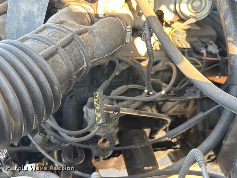 image for item ET1960 1996 Ford F250 pickup truck