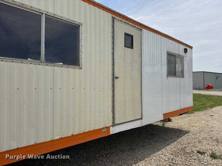 image for item ET1961 1996 Technical Space 1040 o mobile office trailer