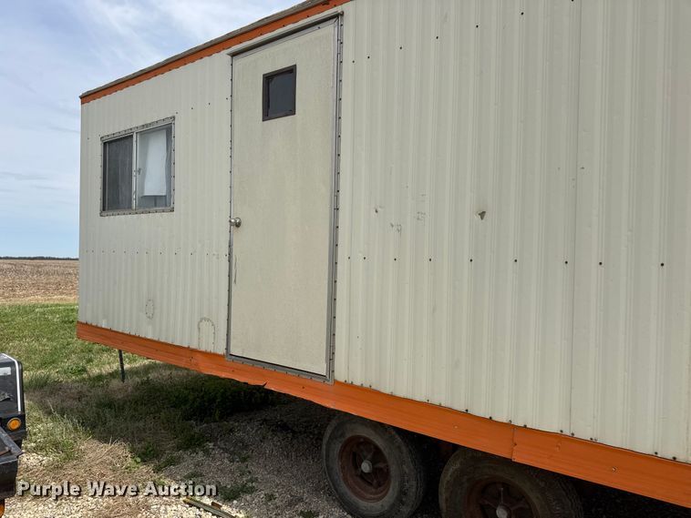 image for item ET1961 1996 Technical Space 1040 o mobile office trailer