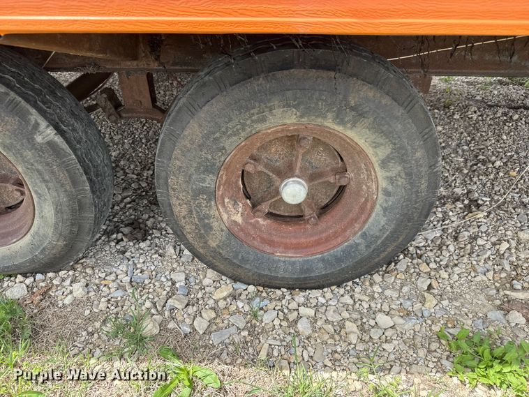 image for item ET1961 1996 Technical Space 1040 o mobile office trailer