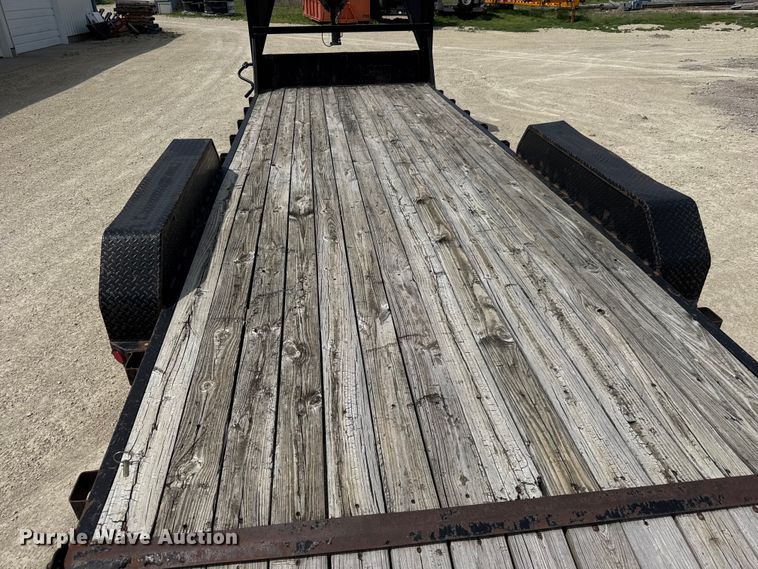 image for item ET1962 2009 PJ equipment trailer