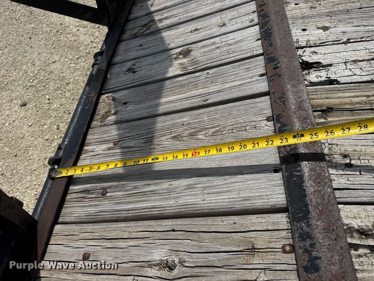 image for item ET1962 2009 PJ equipment trailer