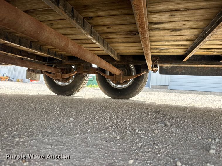 image for item ET1962 2009 PJ equipment trailer