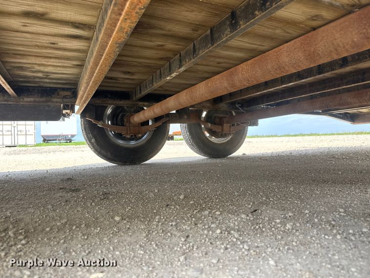 image for item ET1962 2009 PJ equipment trailer