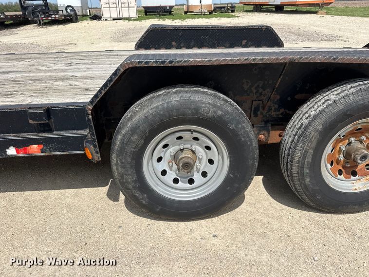 image for item ET1962 2009 PJ equipment trailer