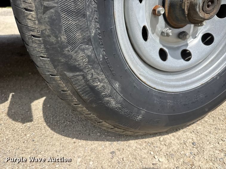 image for item ET1962 2009 PJ equipment trailer