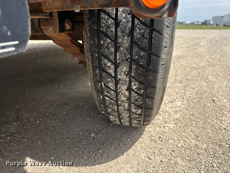 image for item ET1962 2009 PJ equipment trailer