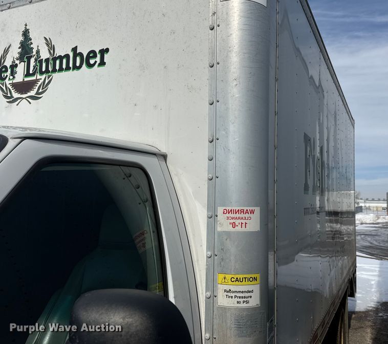 image for item ET4448 2019 Ford E350 Super Duty box truck