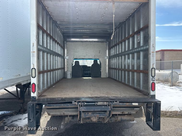 image for item ET4448 2019 Ford E350 Super Duty box truck