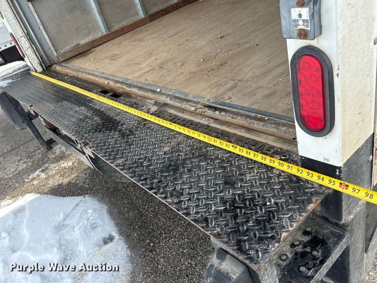 image for item ET4448 2019 Ford E350 Super Duty box truck