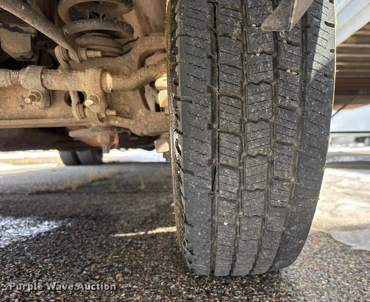 image for item ET4448 2019 Ford E350 Super Duty box truck