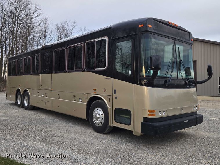 image for item ET5011 2009 Blue Bird CoachWorks coach bus