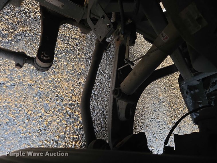 image for item ET5011 2009 Blue Bird CoachWorks coach bus