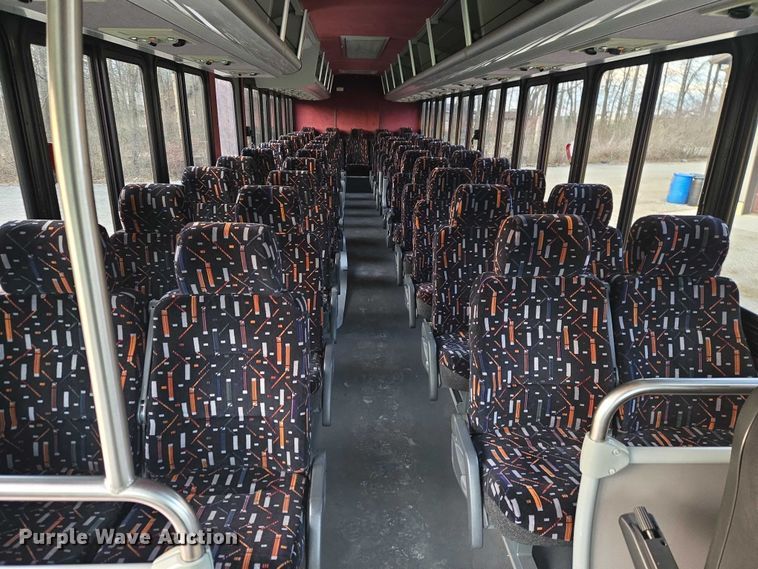 image for item ET5011 2009 Blue Bird CoachWorks coach bus