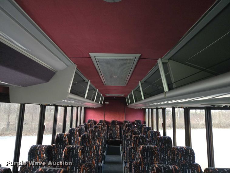 image for item ET5011 2009 Blue Bird CoachWorks coach bus