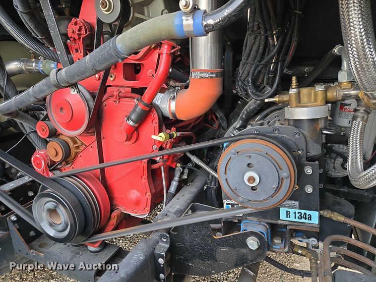 image for item ET5011 2009 Blue Bird CoachWorks coach bus