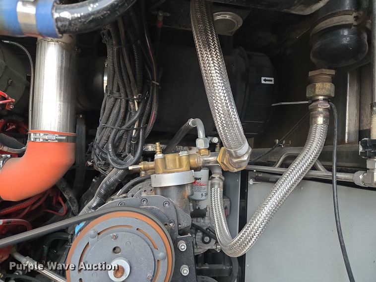 image for item ET5011 2009 Blue Bird CoachWorks coach bus