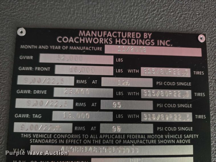 image for item ET5011 2009 Blue Bird CoachWorks coach bus