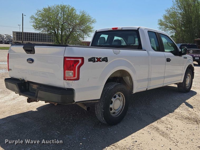 image for item ET5186 2016 Ford F150 Ext. Cab pickup truck