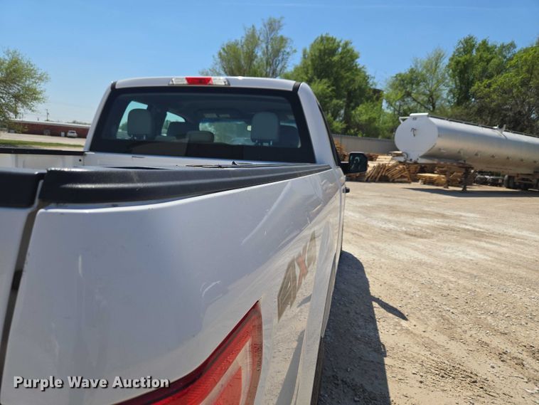 image for item ET5186 2016 Ford F150 Ext. Cab pickup truck