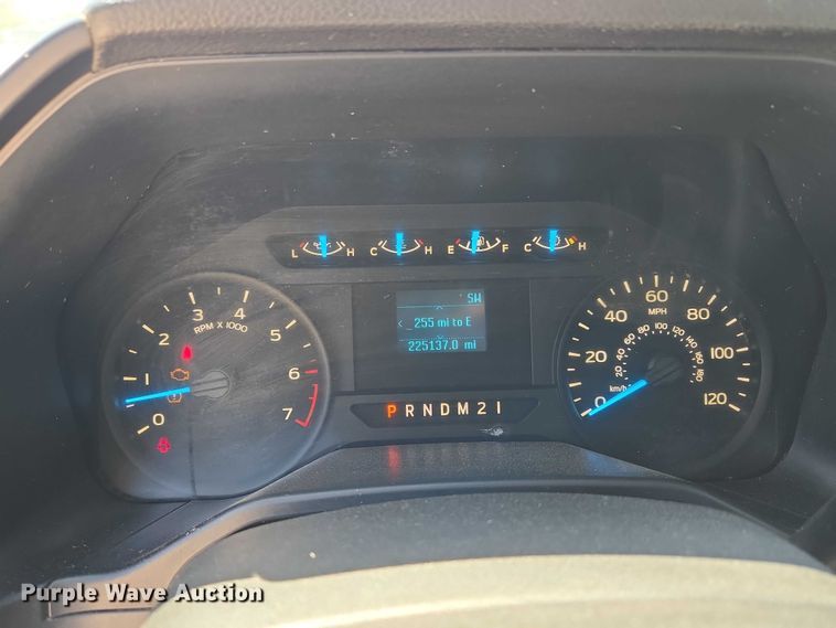 image for item ET5186 2016 Ford F150 Ext. Cab pickup truck