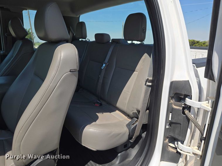 image for item ET5186 2016 Ford F150 Ext. Cab pickup truck