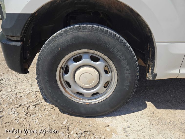 image for item ET5186 2016 Ford F150 Ext. Cab pickup truck