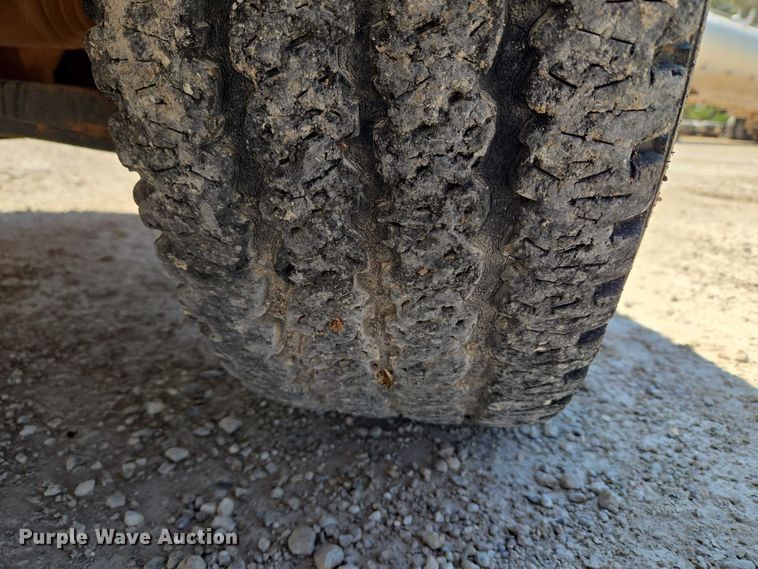 image for item ET5186 2016 Ford F150 Ext. Cab pickup truck