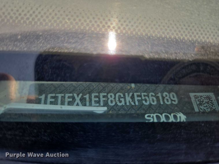 image for item ET5186 2016 Ford F150 Ext. Cab pickup truck