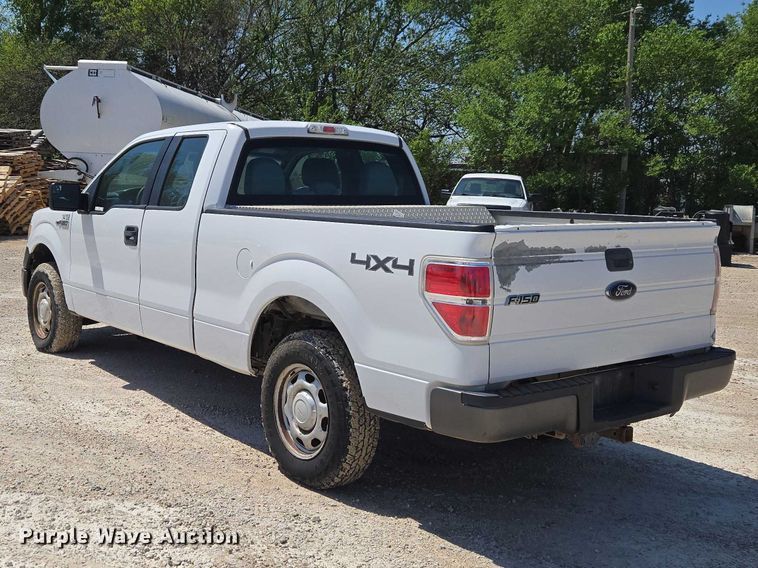 image for item ET5187 2014 Ford F150 Ext. Cab pickup truck