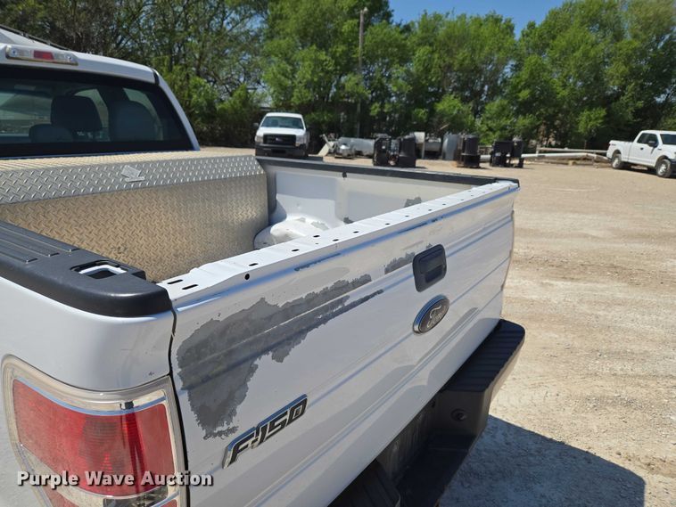 image for item ET5187 2014 Ford F150 Ext. Cab pickup truck