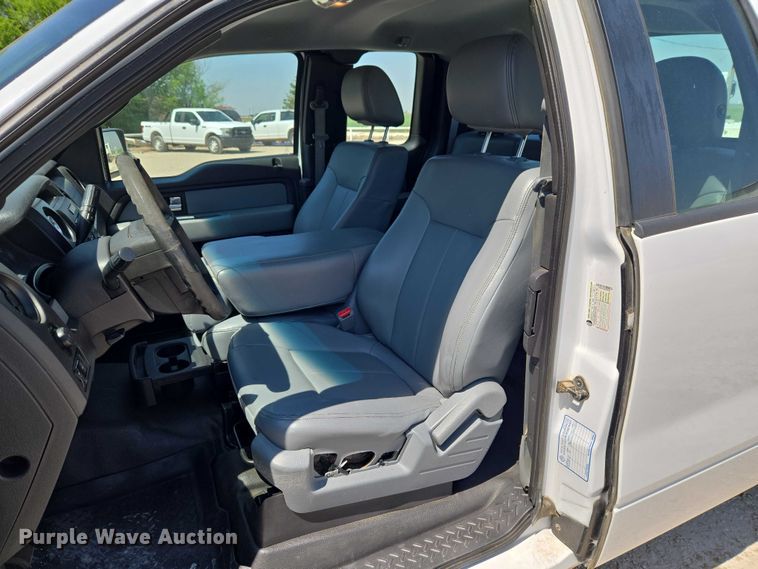 image for item ET5187 2014 Ford F150 Ext. Cab pickup truck