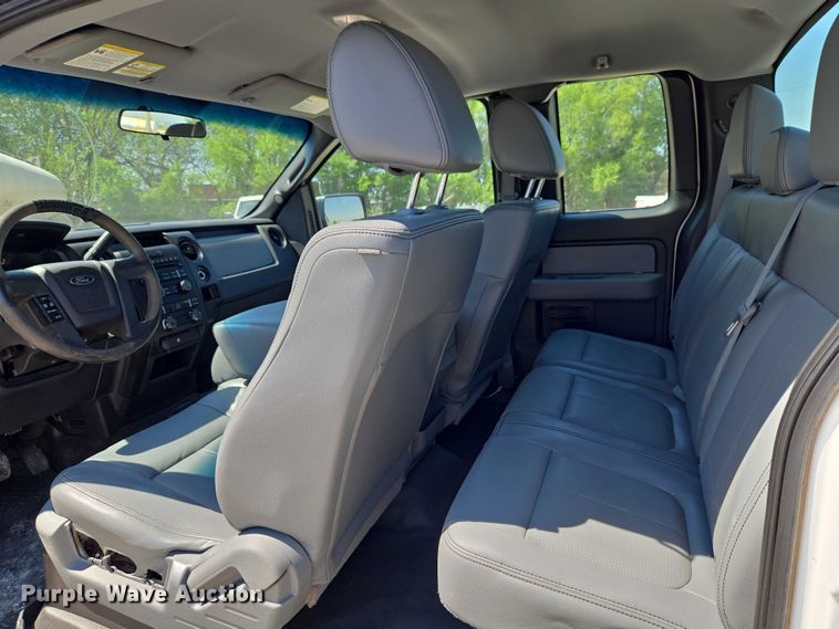 image for item ET5187 2014 Ford F150 Ext. Cab pickup truck