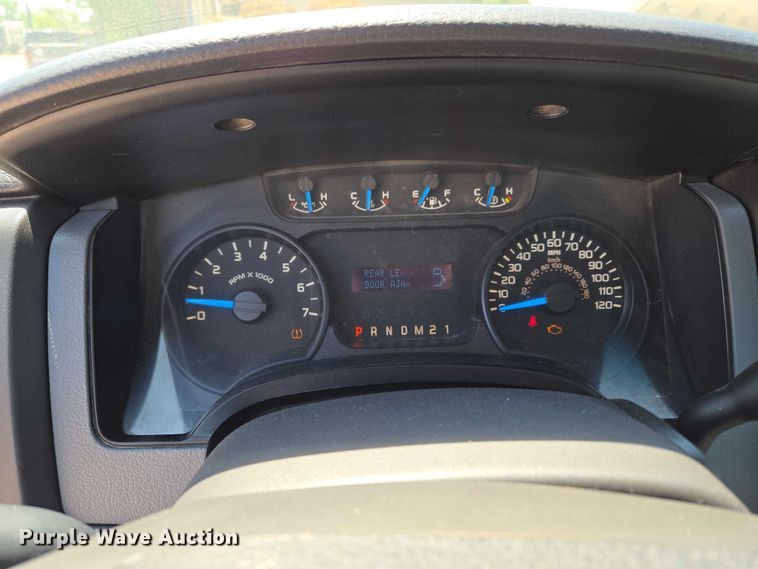 image for item ET5187 2014 Ford F150 Ext. Cab pickup truck